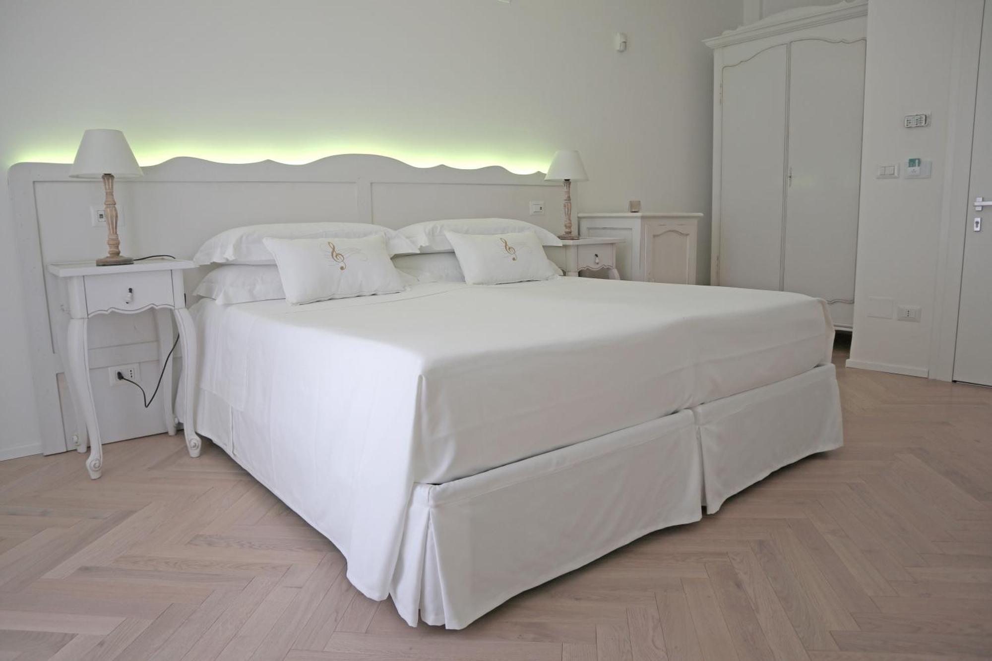 Bed and Breakfast Adagio Salentino Порто-Чезарео Екстер'єр фото