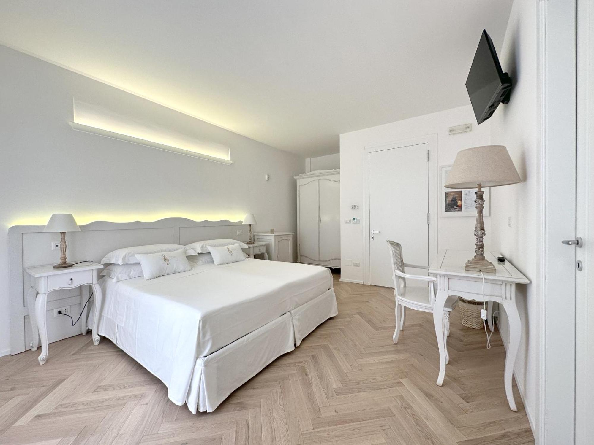 Bed and Breakfast Adagio Salentino Порто-Чезарео Екстер'єр фото